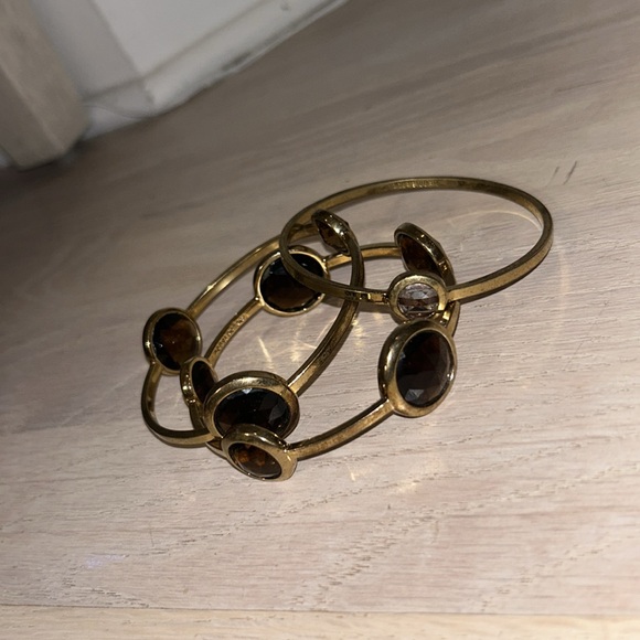 Beautiful vintage stackable bracelets - Picture 3 of 4